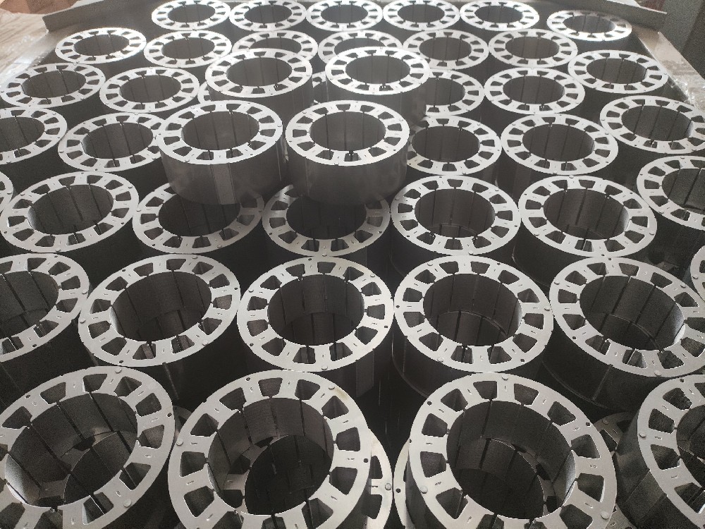 Non-oriented silicon steel